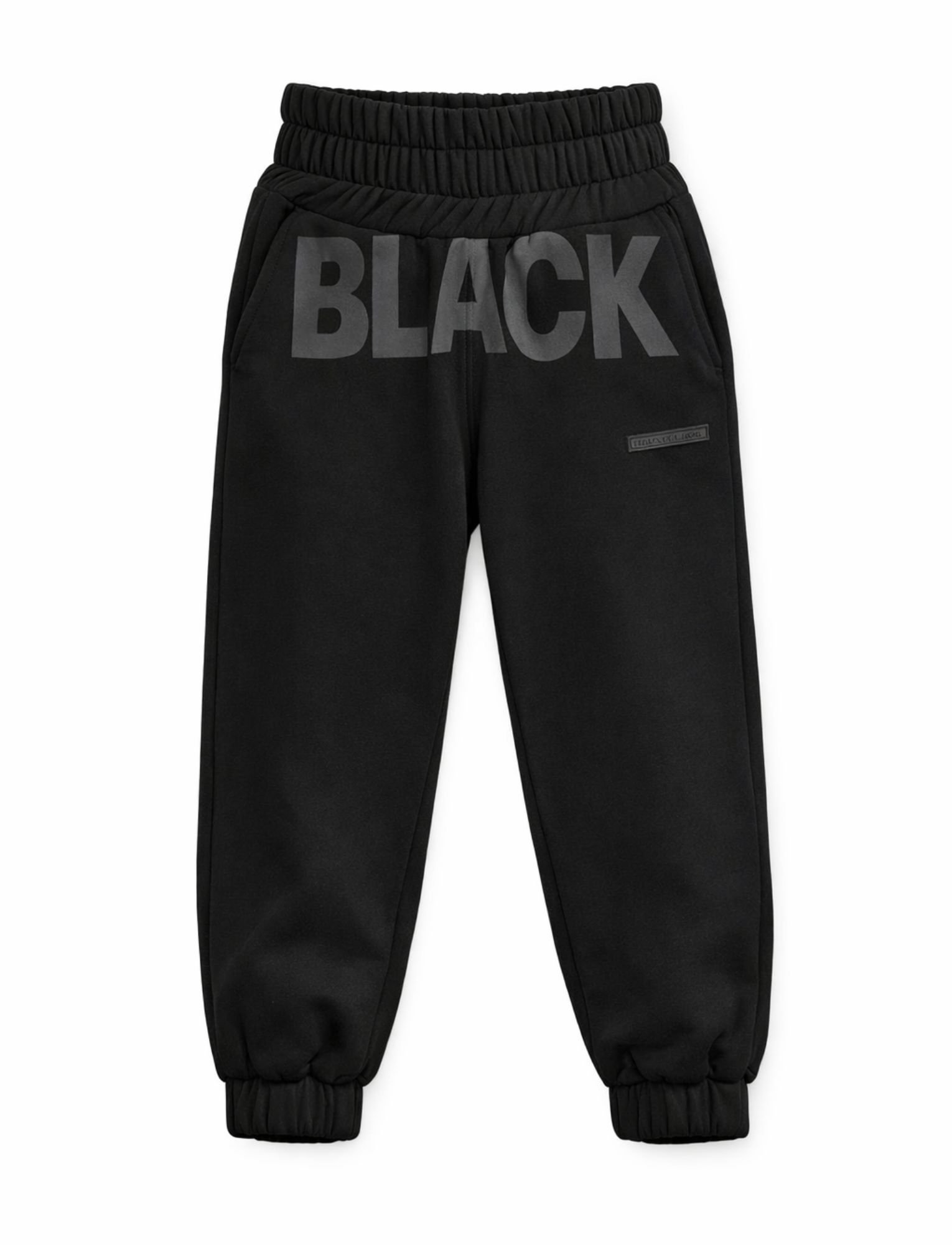 TRACKPANTS